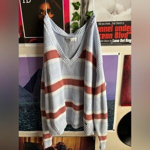 hollister sweater